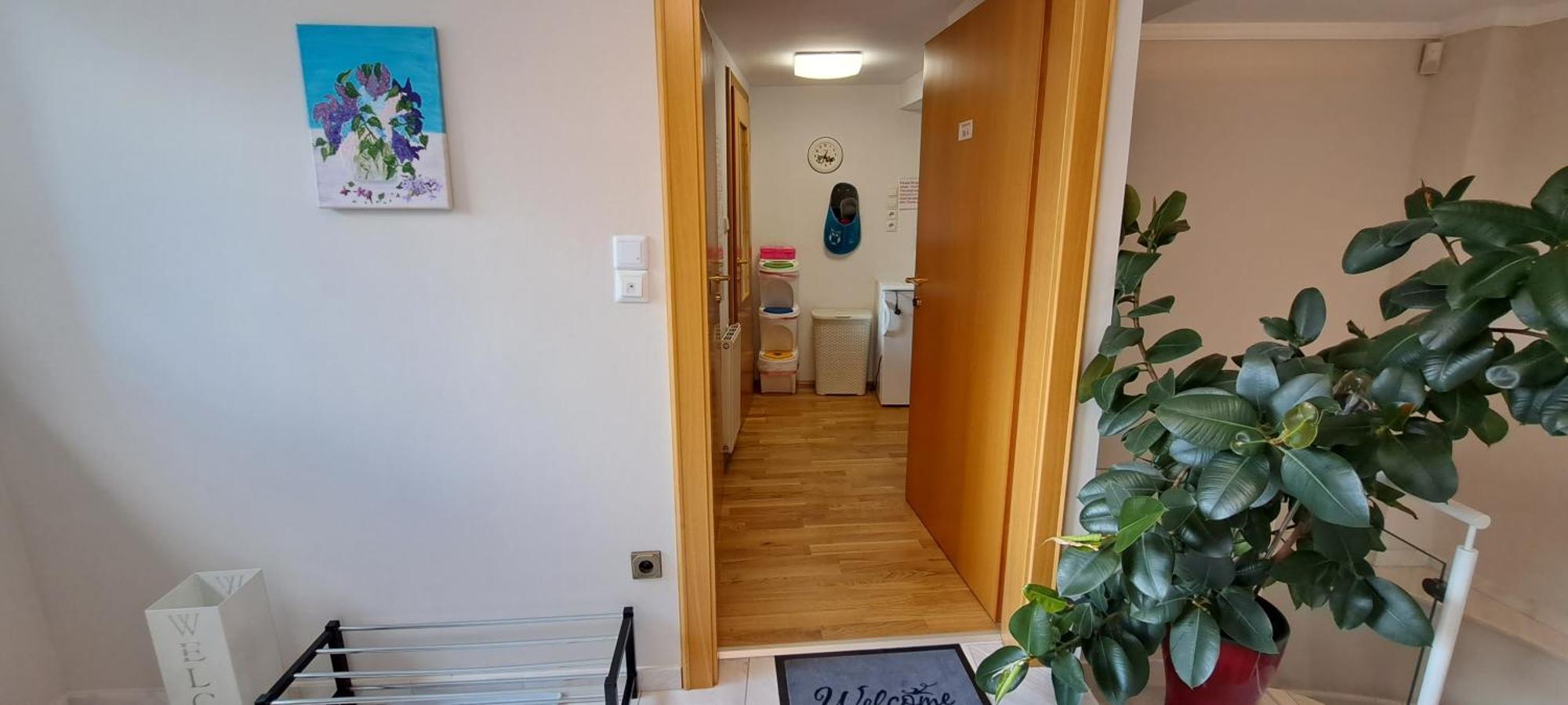 Döbling Apartment *