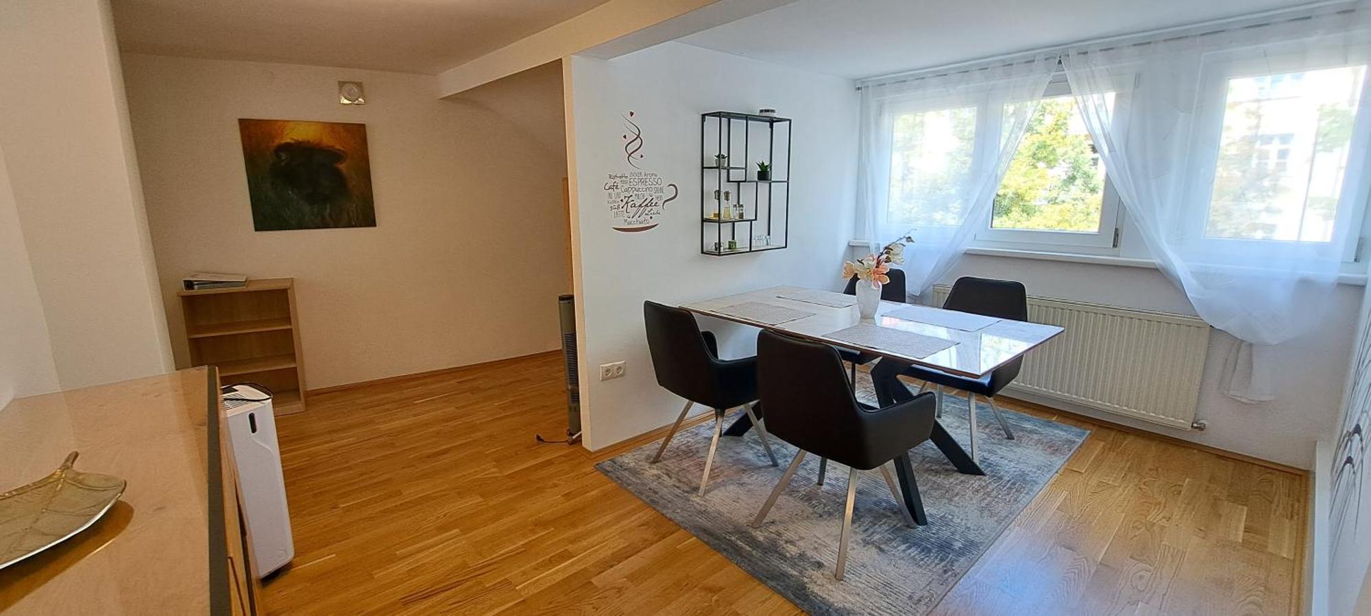 Döbling Apartment *